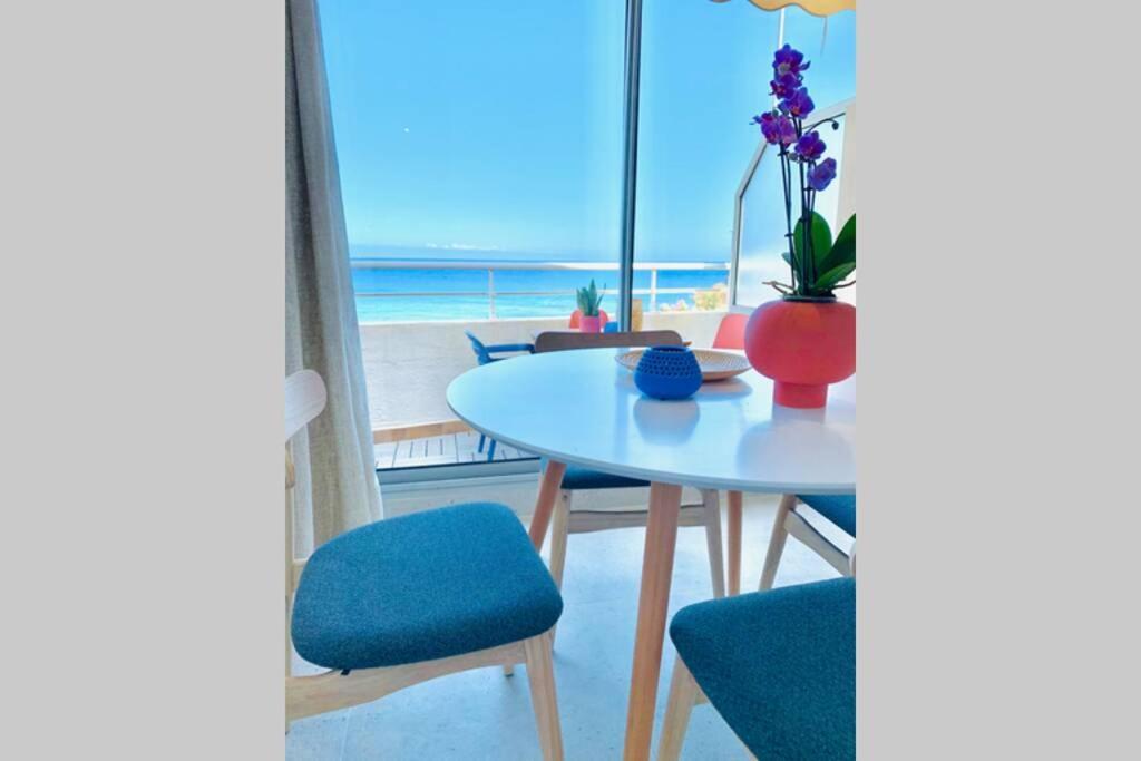 Appartamento Antheor - vue exceptionnelle - refait à neuf 4 couchages Saint-Raphaël Esterno foto