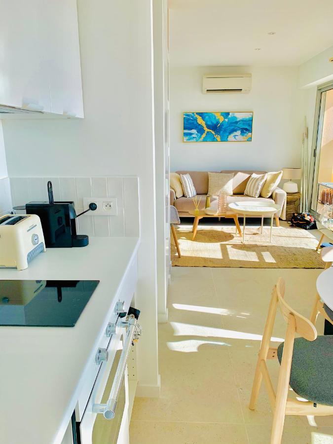 Appartamento Antheor - vue exceptionnelle - refait à neuf 4 couchages Saint-Raphaël Esterno foto